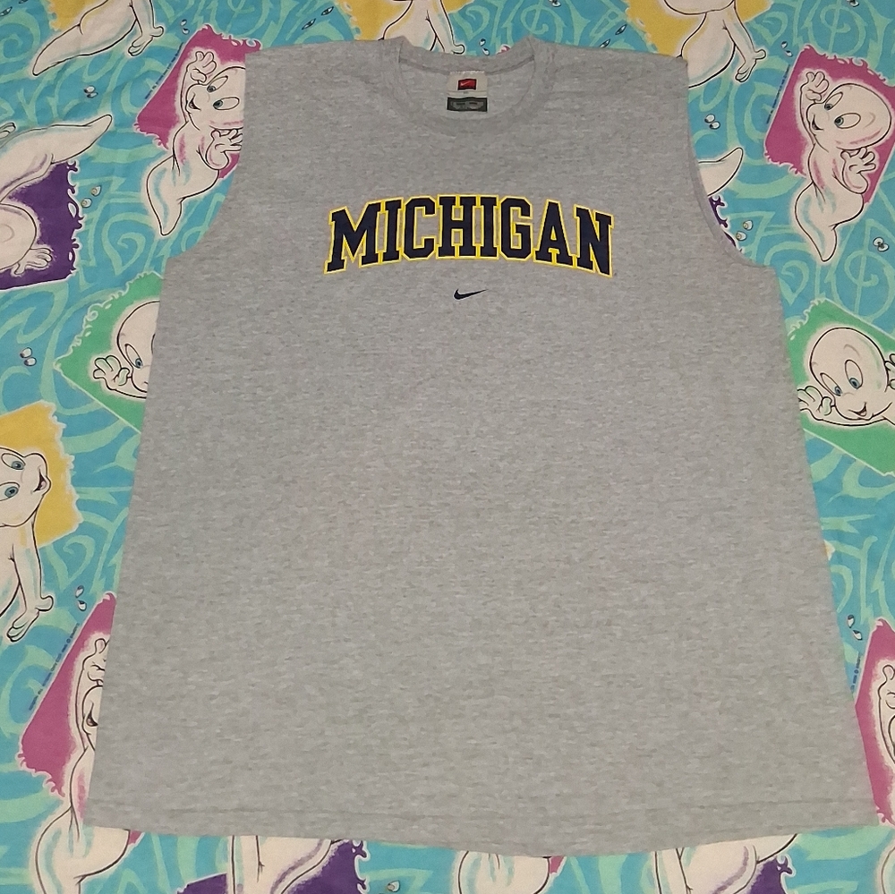 90s Nike Michigan Wolverines Vintage Sleeveless Shirt U Of M TEE